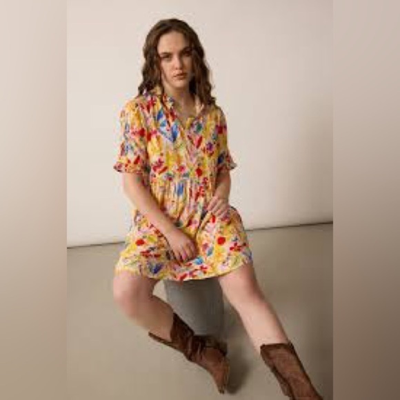 BOHERA Dresses & Skirts - Vibrant Floral Mini Dress